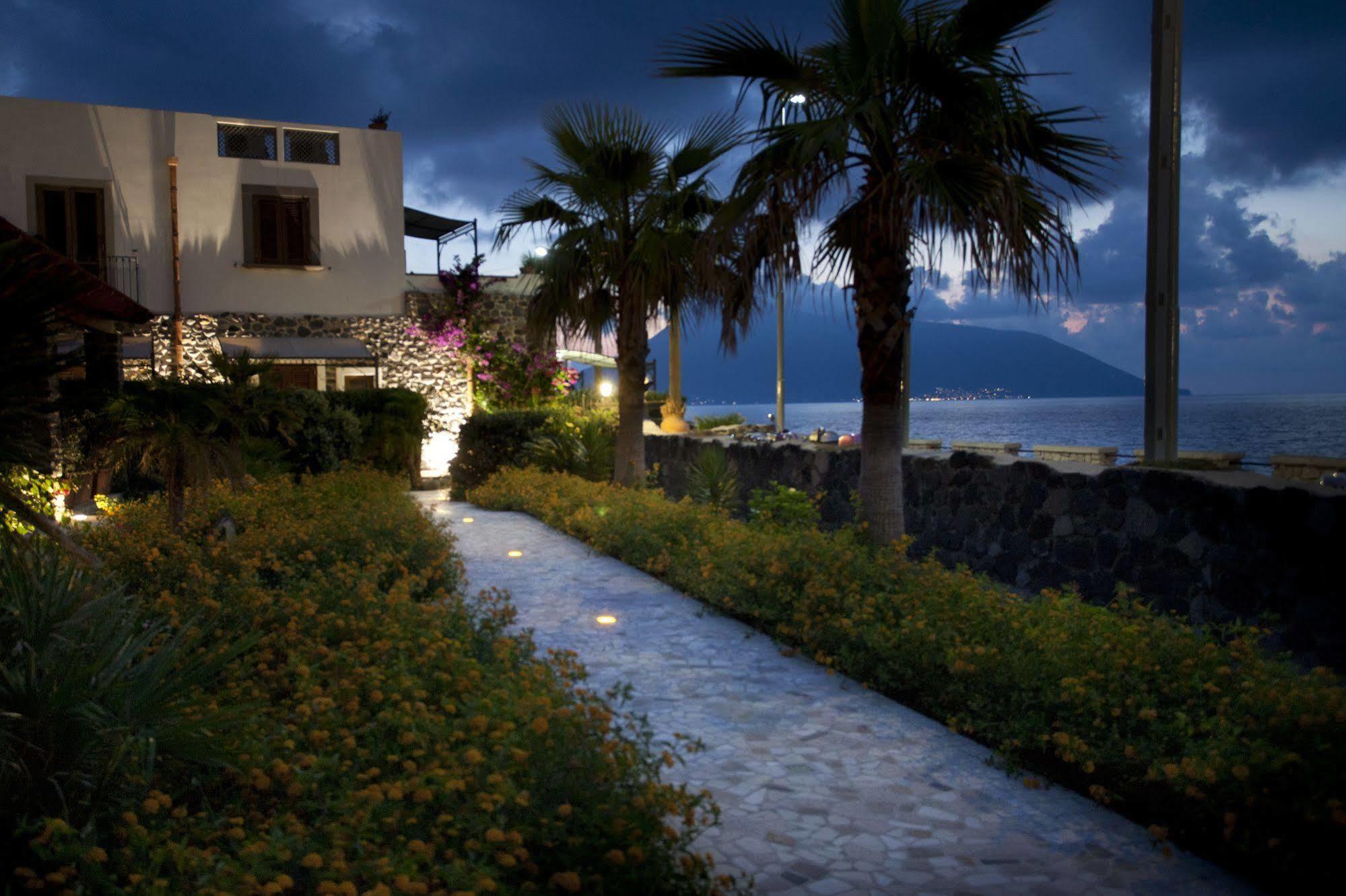 Hotel Residence Acquacalda Lipari  Dış mekan fotoğraf